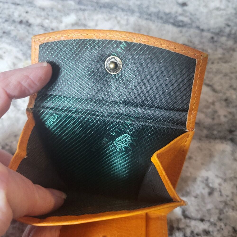 Vera Pella Leather Coin Pouch Wallet Snaps Yellow Card Holder - Picture 3 of 6